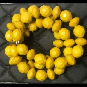 Yellow beaded bracelet, elastic to fit everyone